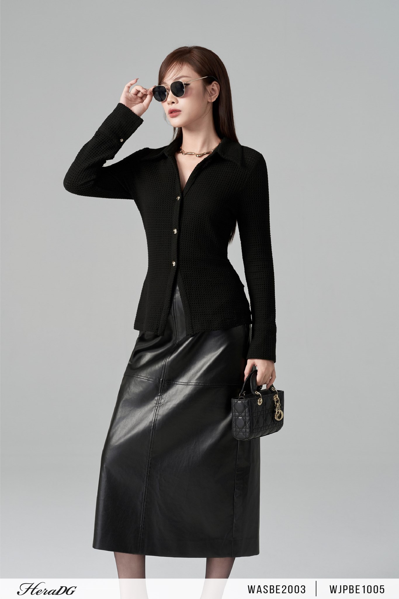 Ảnh của Áo sơ mi dệt kim dáng ôm